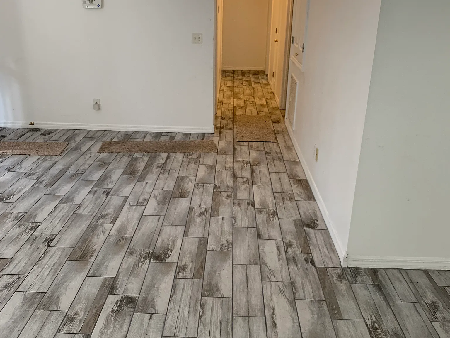 3 bed, 1200 sqft, $2,000 — Photo 4
