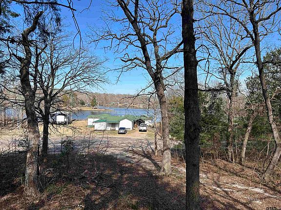 2nd image of 889 Dogwood Trl