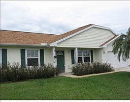 4th image of 1596 SE Collette Cir