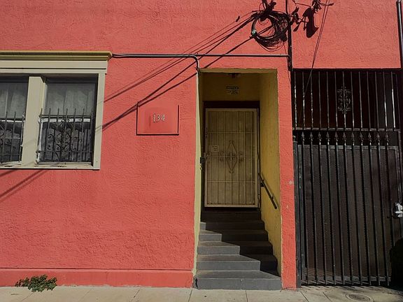 4th image of 1607 2nd Ave #11