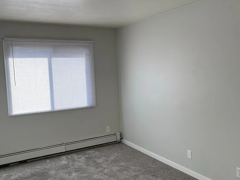 316 Ridgeland Ave #11 — Photo 9