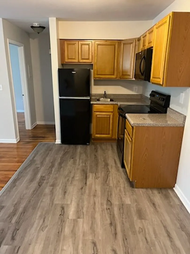 Milltown Apts LLC — Photo 4