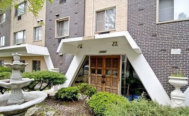 1st image of 1060 W Hollywood Ave APT 201