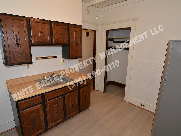 1506-1510 E Gibson St #2 — Photo 5