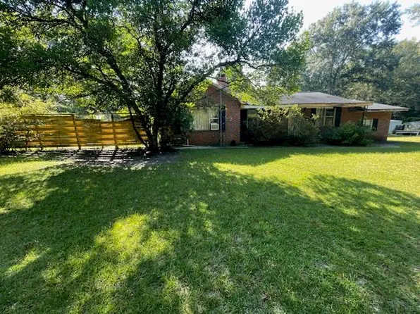 211 County Road 114, Union Springs, AL 36089