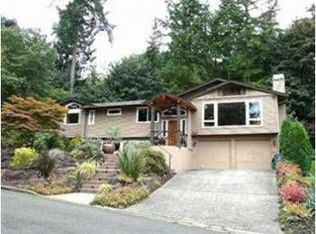 13755 97th Ave NE, Kirkland, WA 98034