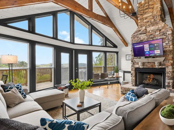 350 Williamson Cir, Smithville, TN 37166