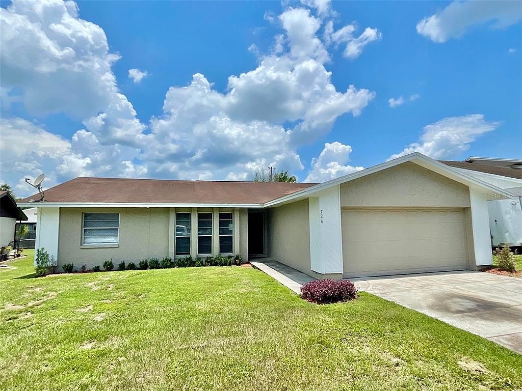 724 Spicewood Dr, Lakeland, FL 33801 Zillow