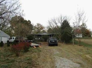 516 Price St, Jamestown, TN 38556