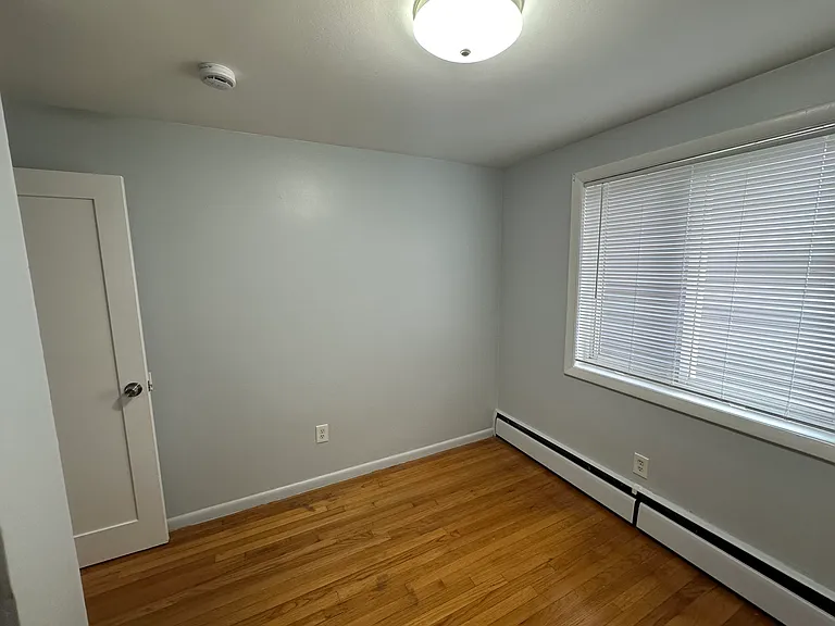 243 Lake St — Photo 7