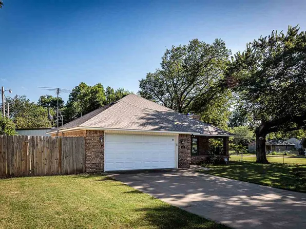312 SW H Ave, Lawton, OK 73501