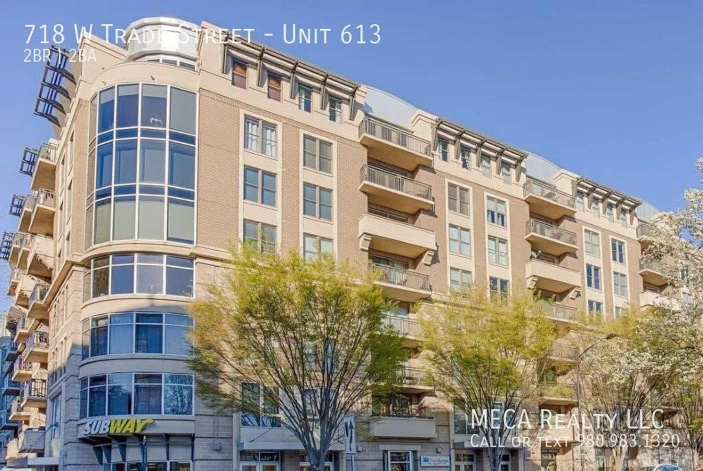 718 W Trade Street Unit 613 — Photo 1