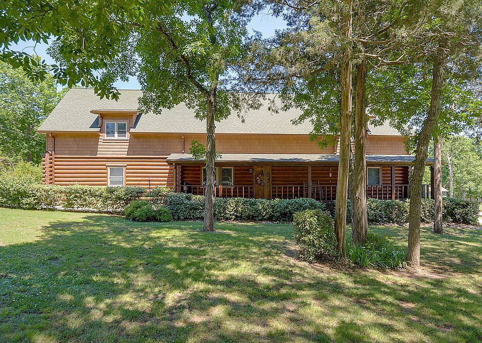 1st image of 430 Robertson Dr