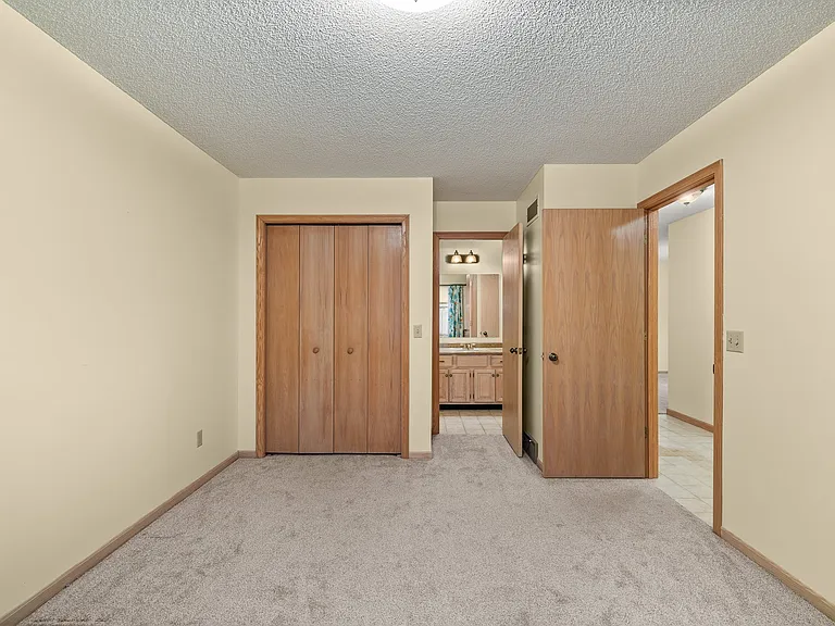 1685 Riva Ridge Dr — Photo 22