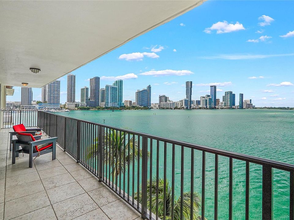 1st image of 801 N Venetian Dr APT 705