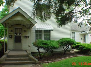 401 S Buchanan St APT 3, Danville, IL