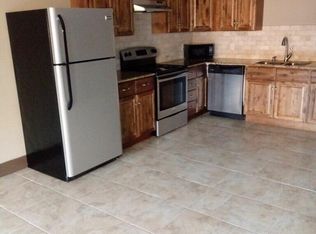 905 Hampton Ln #B, Iowa, LA 70647