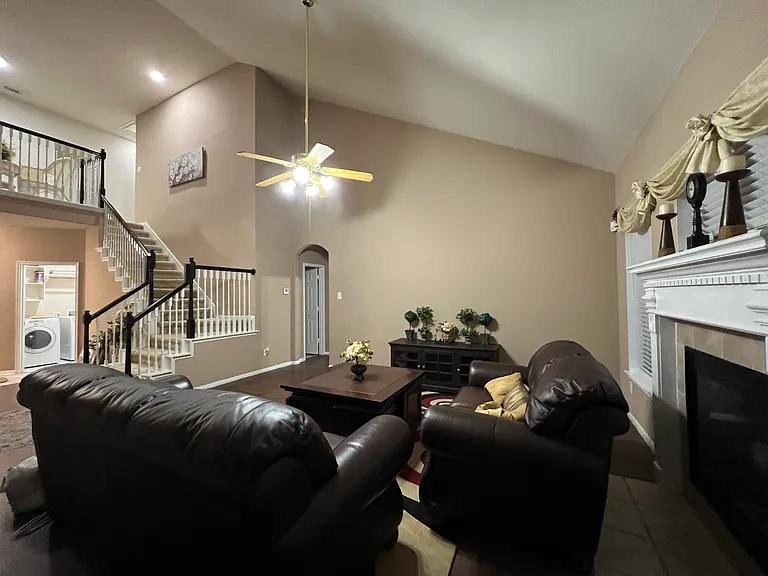 11407 Chippewa Ridge Ct — Photo 16