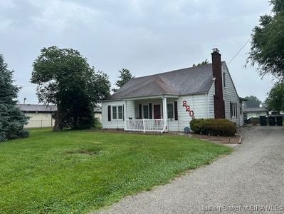 220 Ettels Lane E, Clarksville, IN, 47129