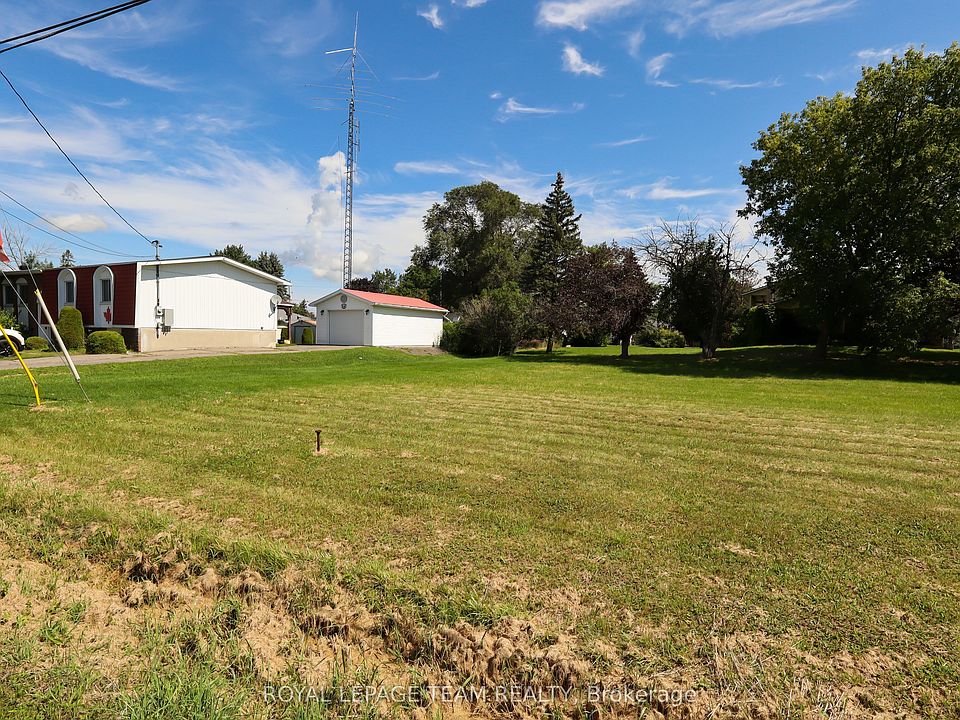2nd image of LOT 2 Faubert Ave