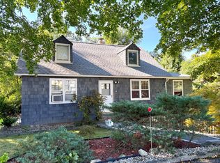 4 W Livingston Street, Valhalla, NY 10595