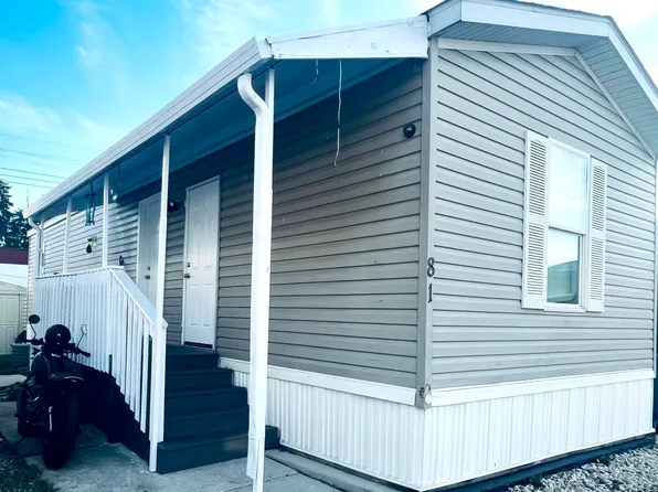 9001 S Cicero Ave Trailer 81, Oak Lawn, IL 60453