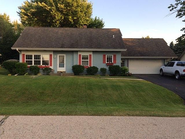 1st image of 3243 Nobb Hill Dr