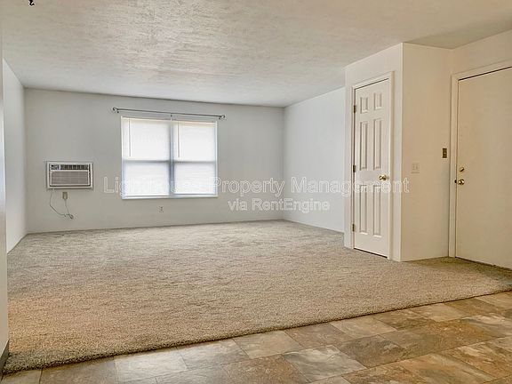3rd image of 1324 S Hanover St APT 2