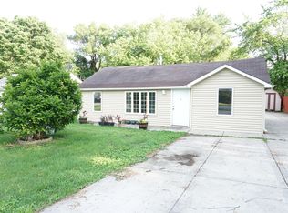 2424 Grape St, Joliet, IL 60435