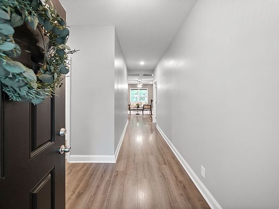 5th image of 1441 Citadel Dr