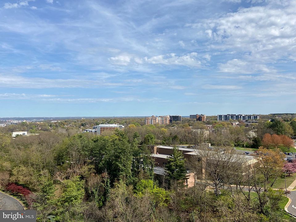 1st image of 3709 S George Mason Dr APT 1007E