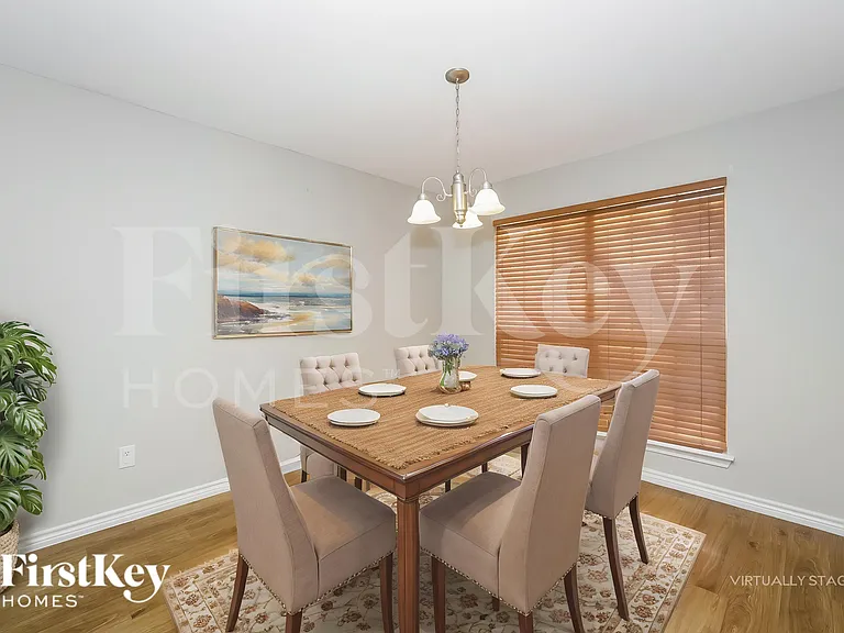 146 Springtree St — Photo 7
