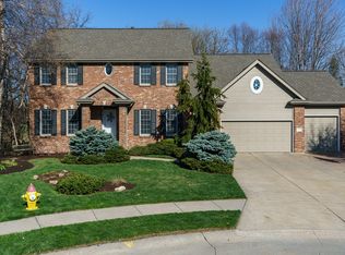 17356 Monroe Cir, Omaha, NE 68135