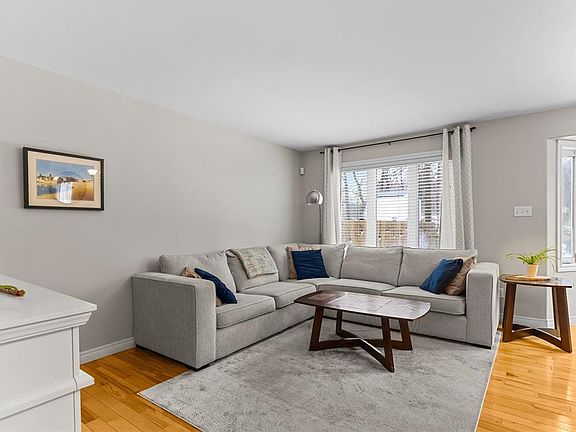 5th image of 820 Southside Road