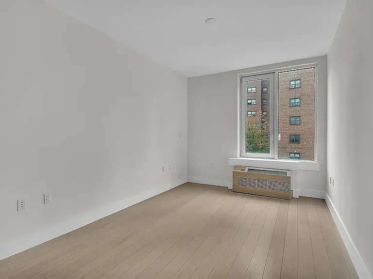 109 Gold St #3B — Photo 5