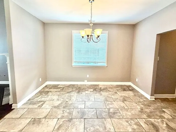 7558 Glen Laurel Way — Photo 5