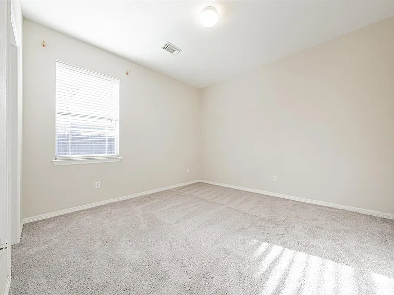 13727 Charterhouse Way — Photo 13