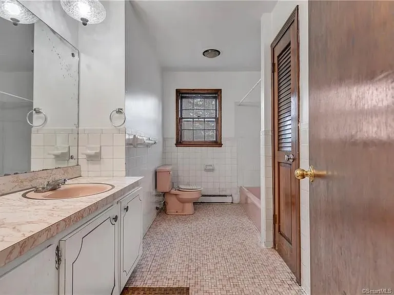 38 Diamond St — Photo 27