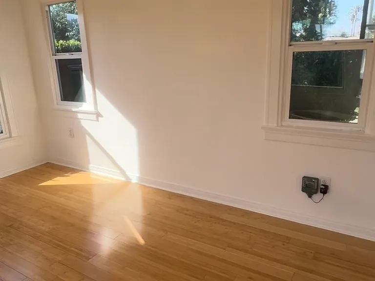 2850 Vineyard Ave — Photo 11