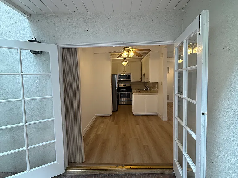 11571 Ohio Ave #3 — Photo 7