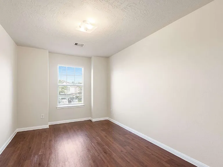 15606 Kiplands Bend Dr — Photo 13
