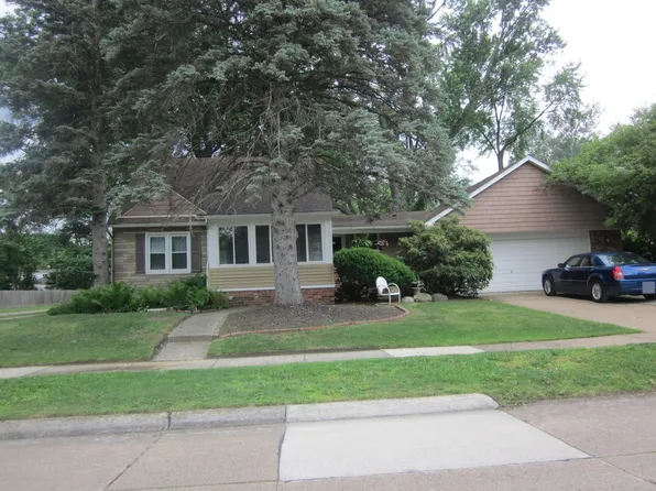 1020 Ottawa Dr, Royal Oak, MI 48073