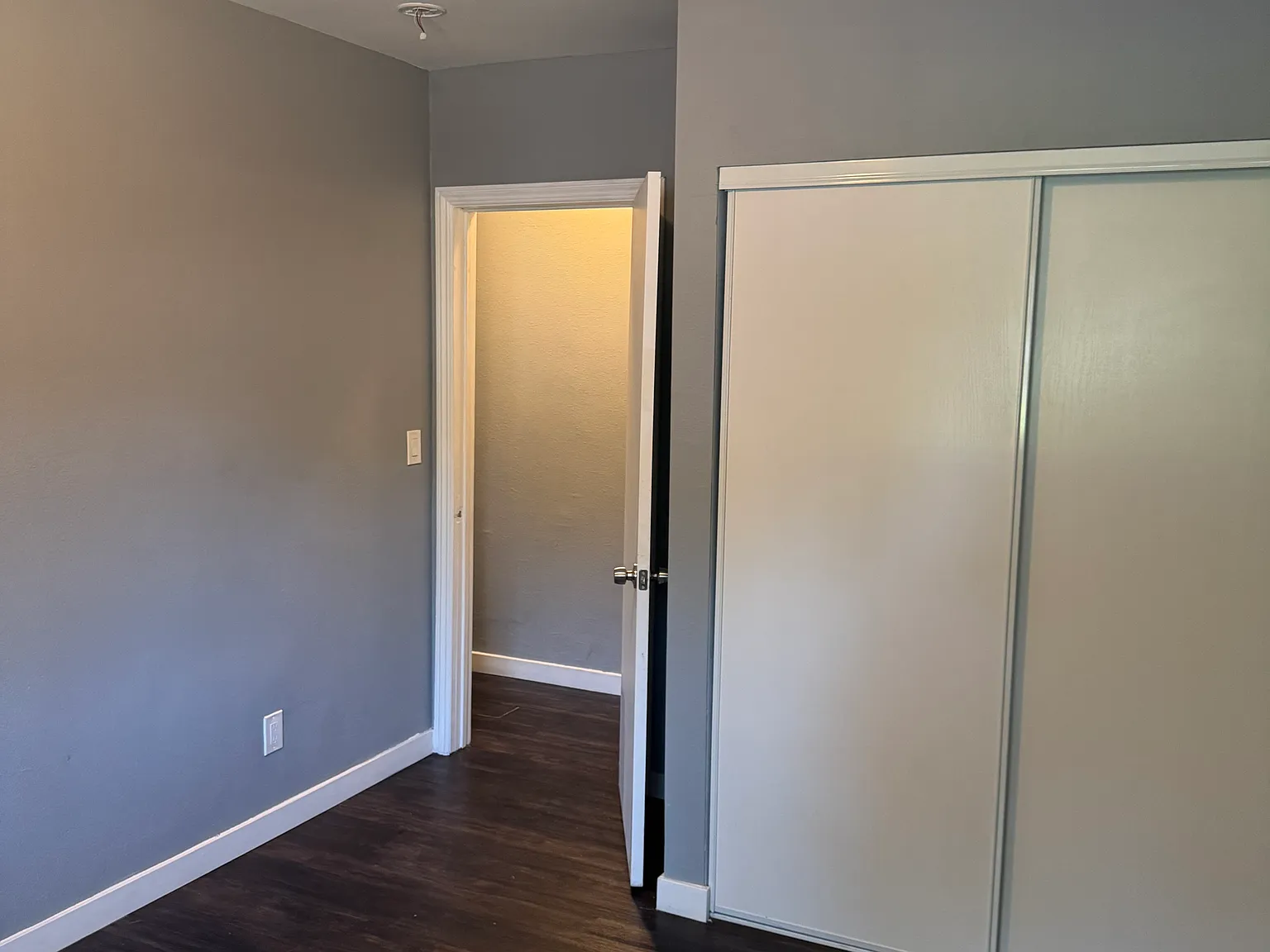 7901 Sierra Ave — Photo 2