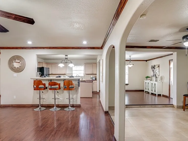 310 Salem Dr #1 — Photo 22