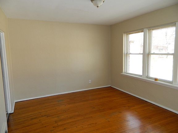 2nd image of 3444 Delor St APT 1W
