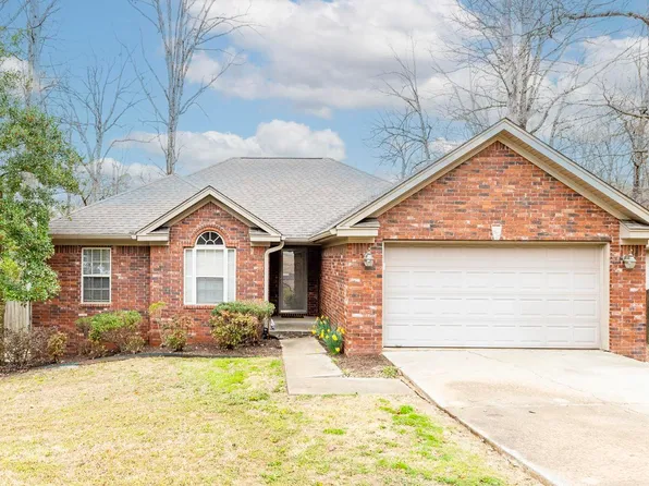 2619 Millbrook Dr, Benton, AR 72015