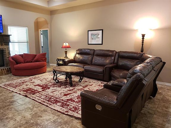 5th image of 147 Bohner Dr