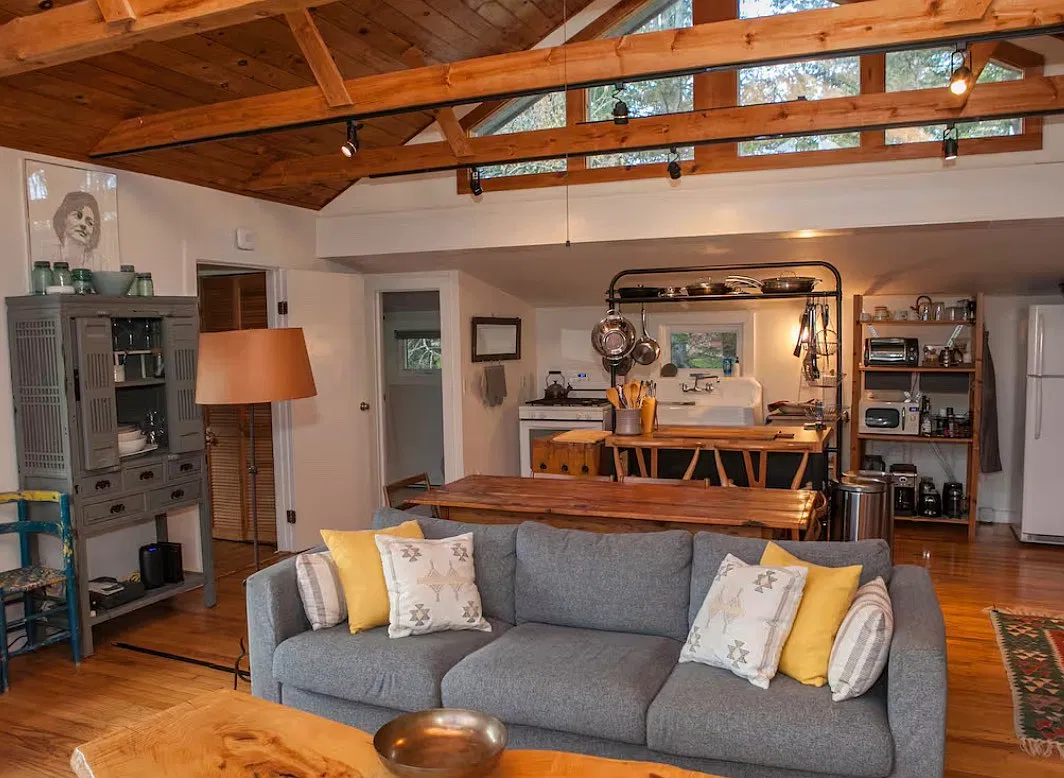 2 bed, 1000 sqft, $3,000 — Photo 4