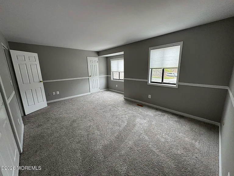 85 Shady Ln — Photo 5