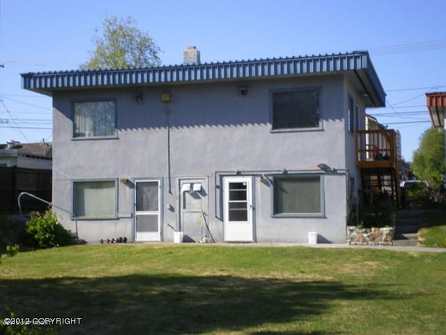 2nd image of 435 E 11th Ave